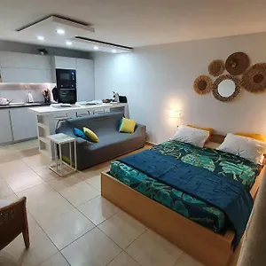  Apartment Are We Are Saint-martin