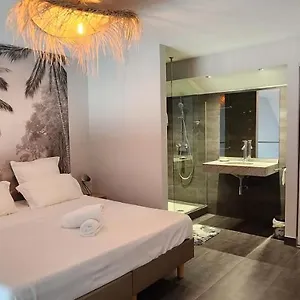 Apartment Beau Duplex Vue Avec Piscine Et Acces